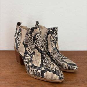 MIA Julissa Snake Print Ankle Booties Women’s 10 Good Used Condition